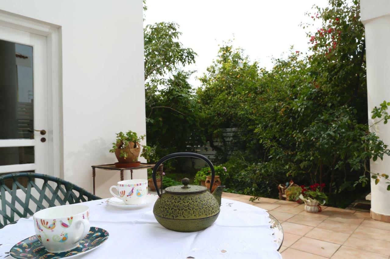 Отель Sunny Garden Studio Никосия Экстерьер фото